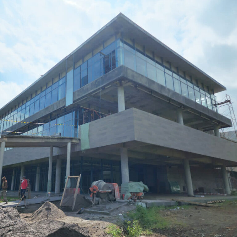 8e32d50f-b3f7-4f7a-8996-bdbbf6ebb797