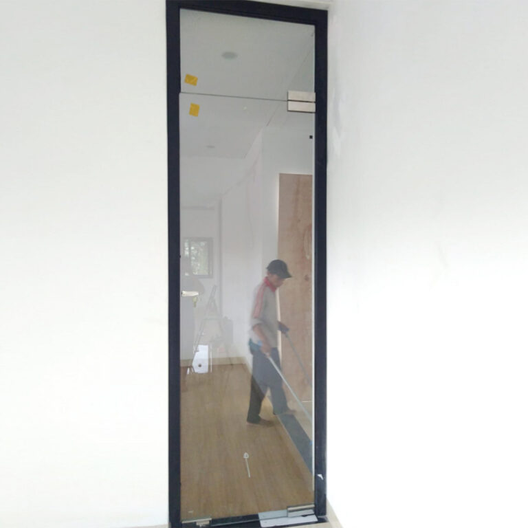 PINTU FITTING 1 Daun