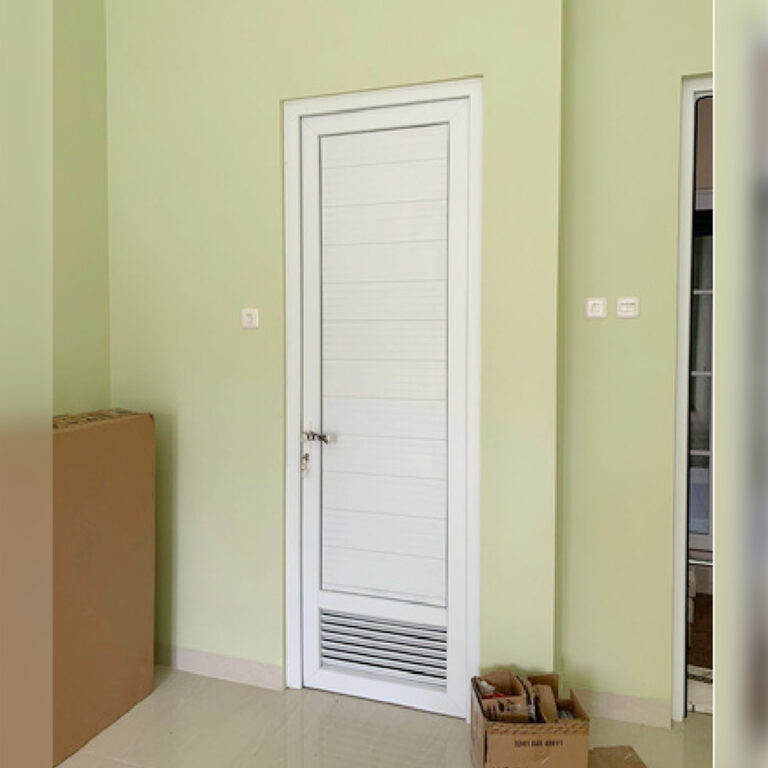 Pintu Swing Panel + Kisi Kisi