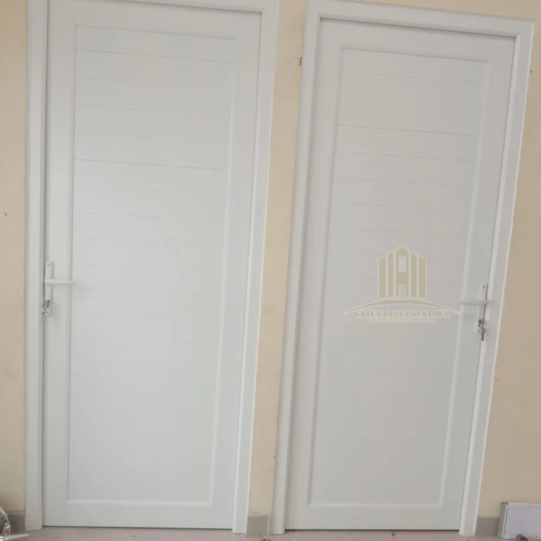 Pintu UPVC tipe full panel ekonomis untuk interior rumah minimalis