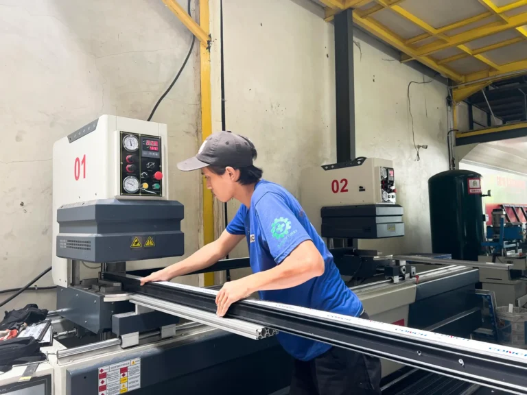 Produksi welding UPVC-GJS